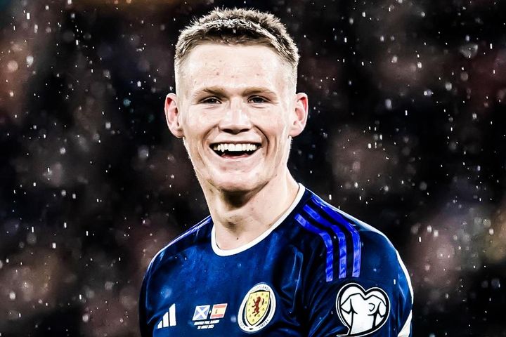 Cú đúp của McTominay trước Tây Ban Nha
