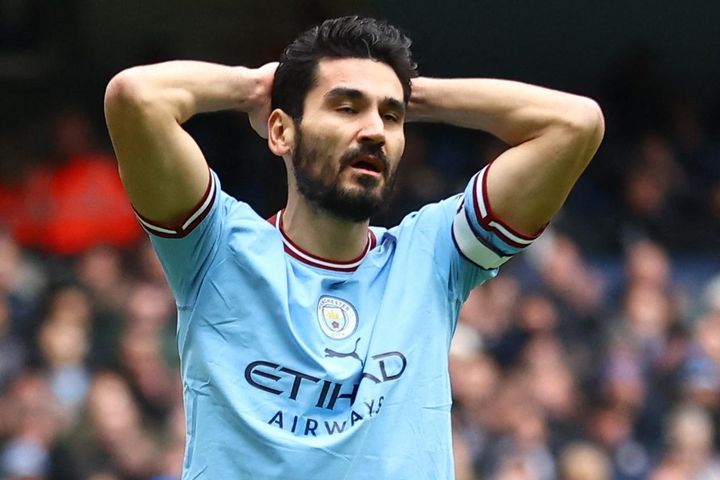 Đội trưởng Man City ra điều kiện để gia nhập Barca