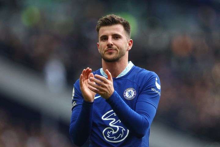 Chelsea ra giá bán Mason Mount