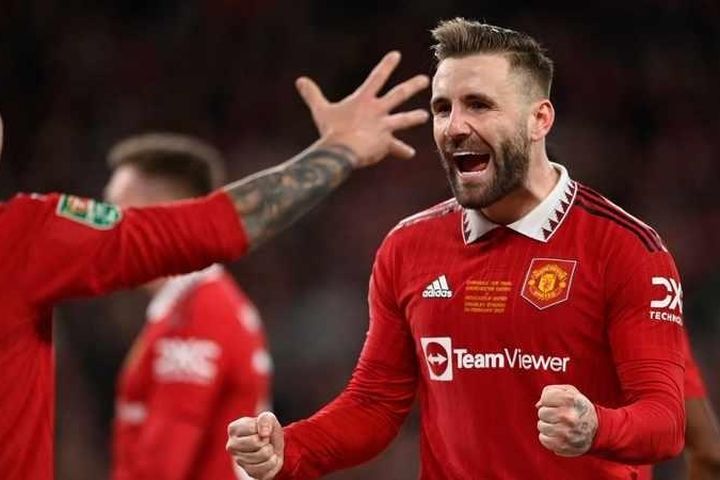 Luke Shaw gắn bó với MU thêm 4 năm