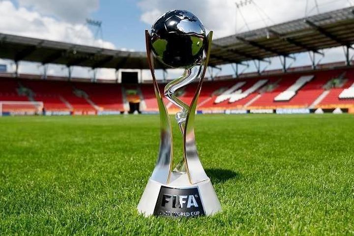 Argentina có thể đăng cai World Cup U20 thay Indonesia