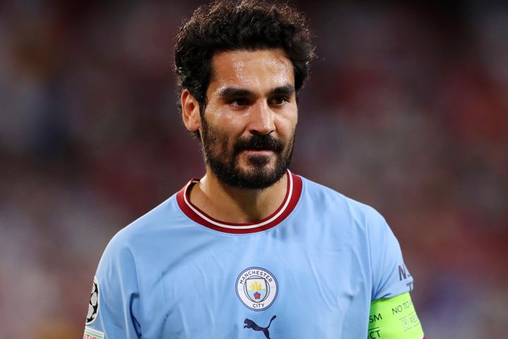 Đội trưởng Man City ra điều kiện gia nhập Barca