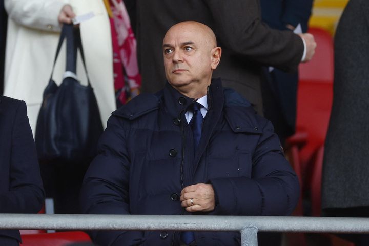 Tottenham không muốn lặp lại sai lầm với MU