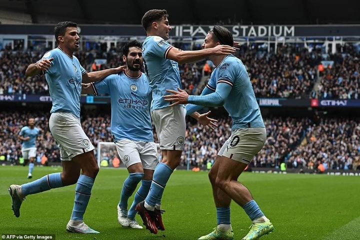 Cận cảnh Manchester City khiến Liverpool phải cay đắng rời Etihad