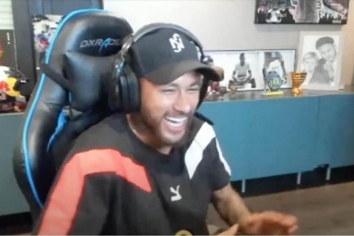 Chưa tới 1 giờ, Neymar 'bốc hơi' 1 triệu Euro vì đánh bạc