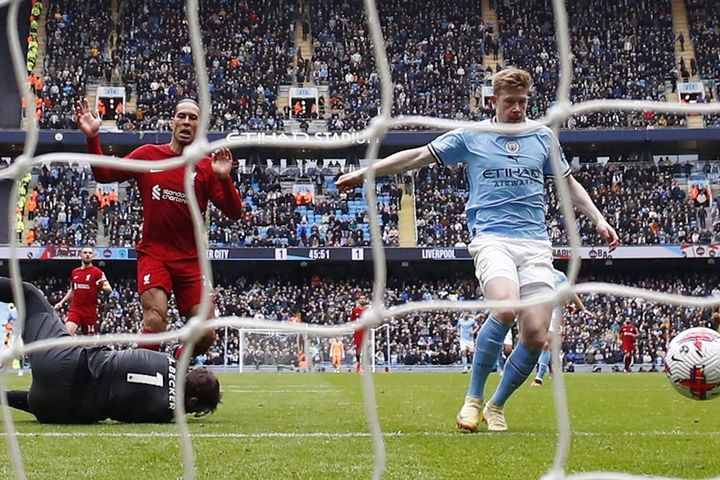 Man City vùi dập Liverpool: Kỷ lục gia Pep Guardiola