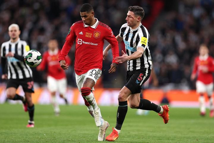 Newcastle - MU: St James' Park nơi dễ đến khó về