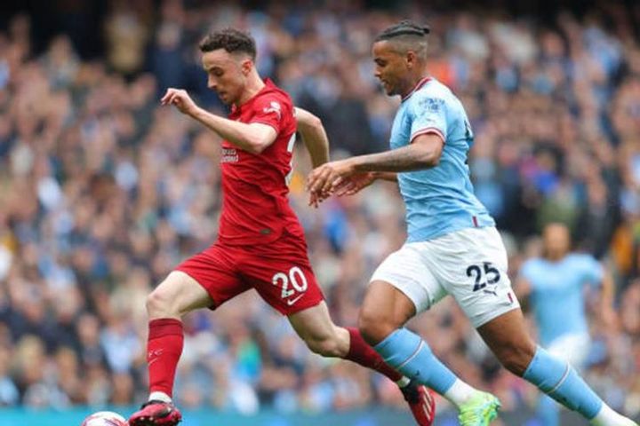 Fan Liverpool nói thua Man City vì 'giờ xấu': MU và nhóm Big 6 đá lúc nào thì tốt?