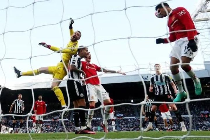 Newcastle giành vị trí thứ ba từ Man Utd