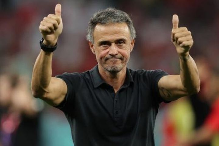 Chelsea bất ngờ nhắm Luis Enrique vào 'ghế nóng'
