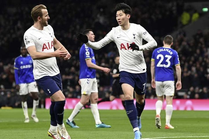 Kết quả bóng đá hôm nay 4/4: Tottenham tuột chiến thắng vì siêu phẩm