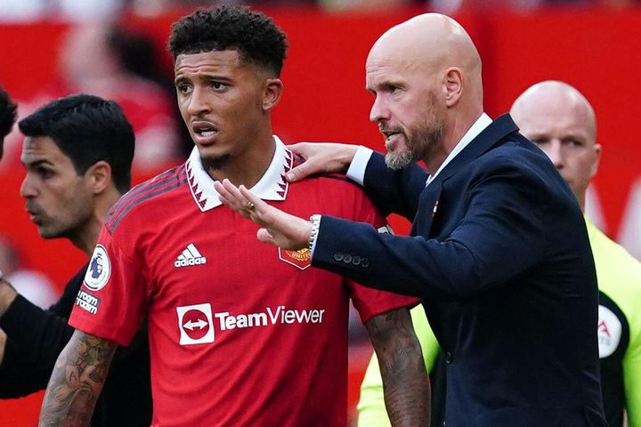Erik ten Hag sắm vai 'người ác', đại tu đội hình MU