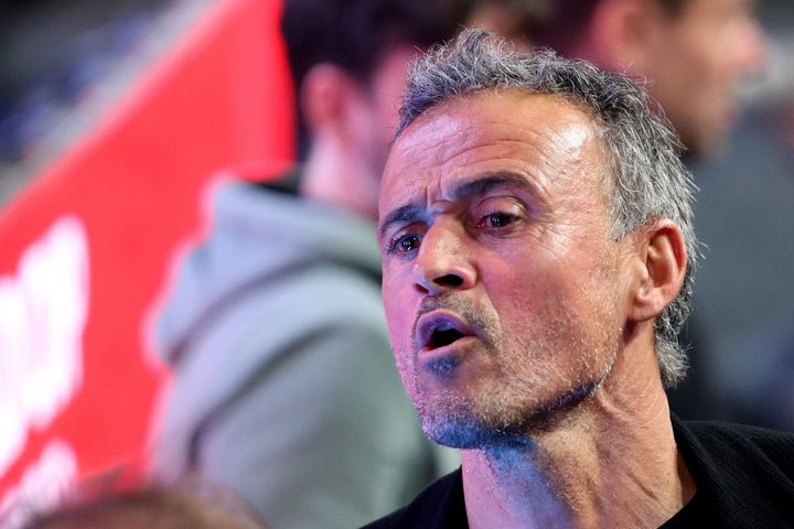 HLV Enrique sắp sửa đến London để đàm phán thêm với Chelsea