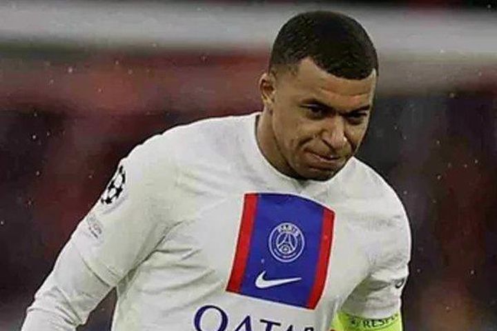 Đầu Mbappe vẫn nghĩ ra đi, túi nhận tiền thưởng trung thành tại PSG
