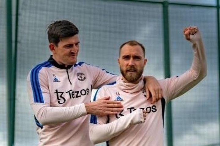 Eriksen trở lại tập luyện cùng Man Utd