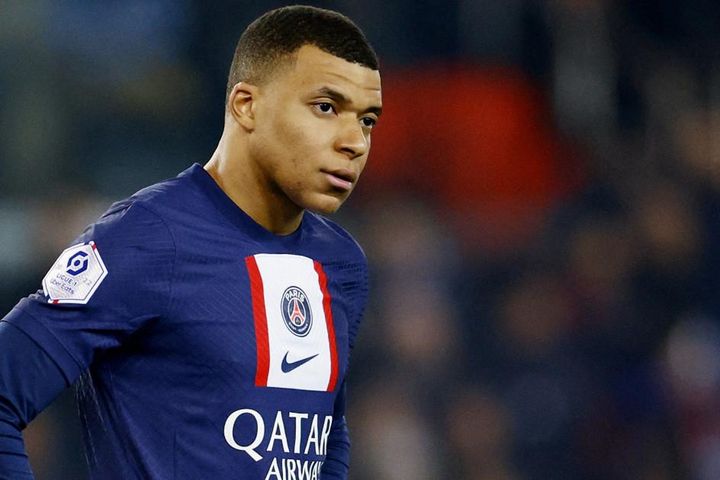 Mbappe kiện PSG vì hình ảnh cá nhân