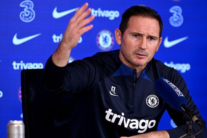 Vì sao Chelsea chọn Frank Lampard ngồi 'ghế nóng'?