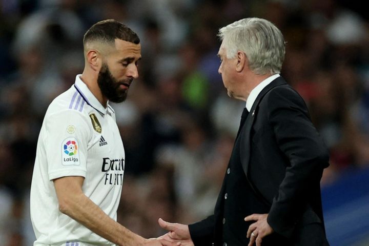 Cầu thủ Barca hả hê khi Real thua trận