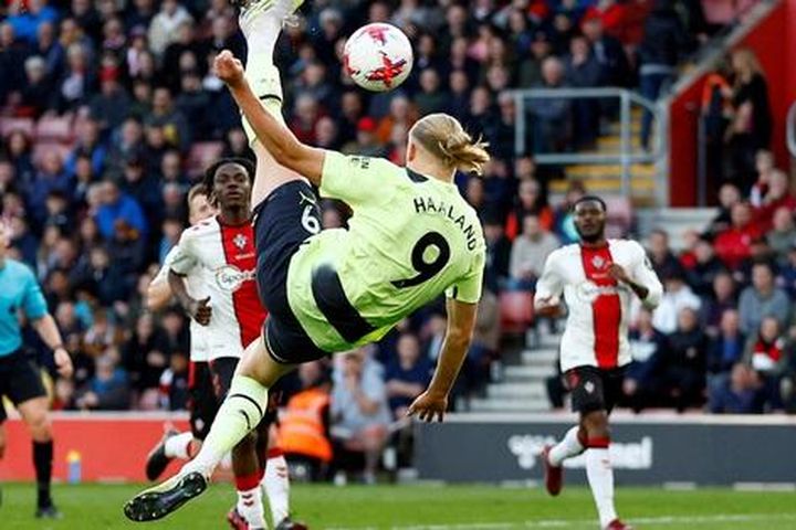 Ngoạn mục 30 bàn thắng Haaland, Man City tăng tốc đua vô địch