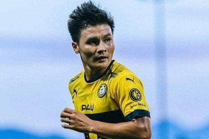 Quang Hải tiếp tục không có tên trong đội hình thi đấu của Pau FC; Haaland lập siêu phẩm trong trận thắng của Man City