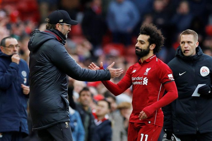 HLV Klopp giận dữ khi ăn mừng hụt cú sút hỏng 11m của Salah