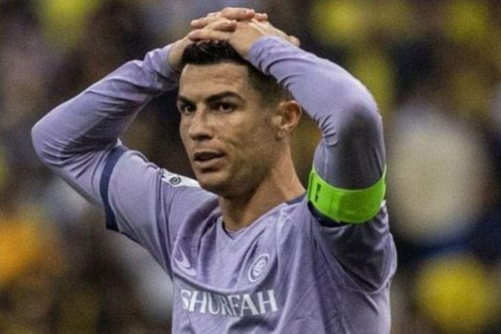 Ronaldo nổi giận vì đối thủ chơi phòng ngự số đông