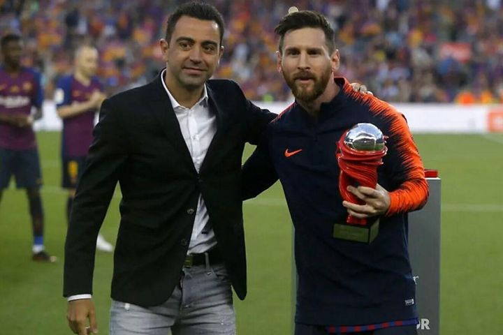 Messi ra điều kiện với Barcelona