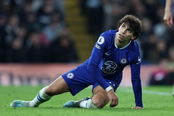 Joao Felix quá đắt đỏ