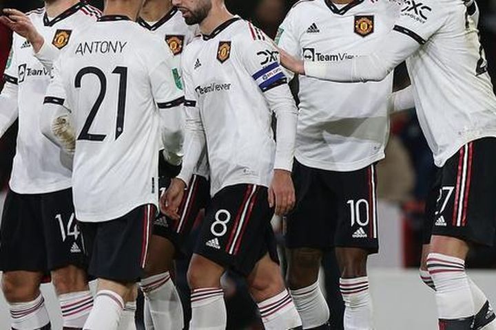 Man United sắp loại 13 cầu thủ, Erik ten Hag chờ tăng viện 'khủng'