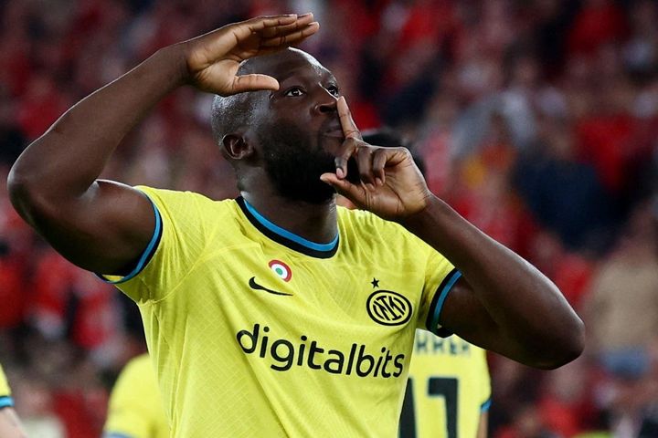 Lukaku ghi bàn, Inter đặt một chân vào bán kết Champions League
