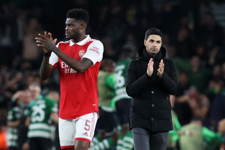 Arsenal thất vọng vì trận gặp Chelsea bị đổi lịch