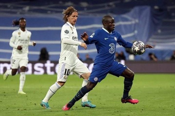 Không phải Benzema, Modric mới là cái tên đáng sợ nhất với Chelsea