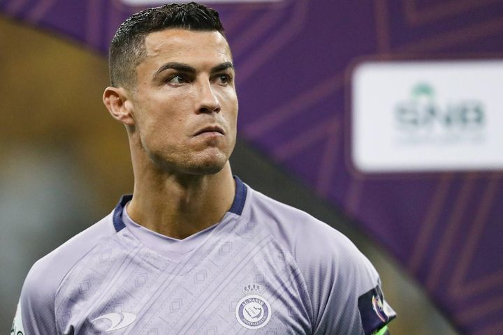 Ronaldo: Nhà giàu không hạnh phúc ở Saudi Arabia