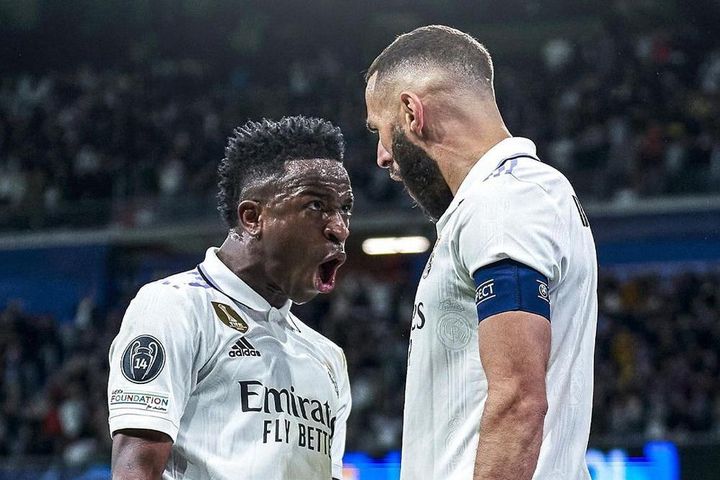 Benzema ghi bàn giúp Real Madrid giành ưu thế lớn trước Chelsea