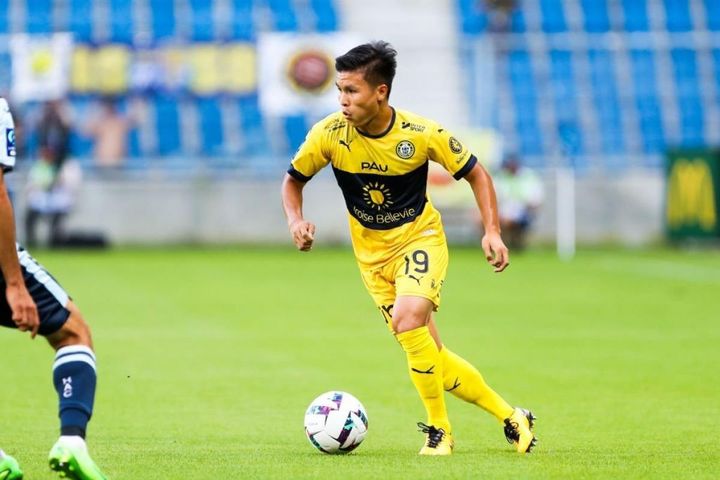 Ngã rẽ nào cho tương lai của Hải 'con' khi Ligue 2 còn 8 vòng đấu?