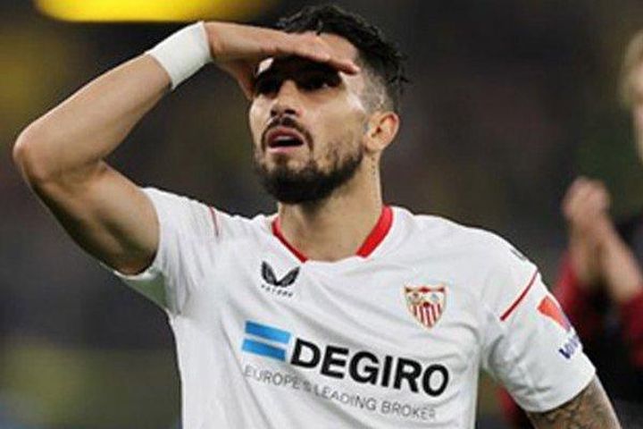 Alex Telles có được đối đầu với CLB chủ quản Man United?