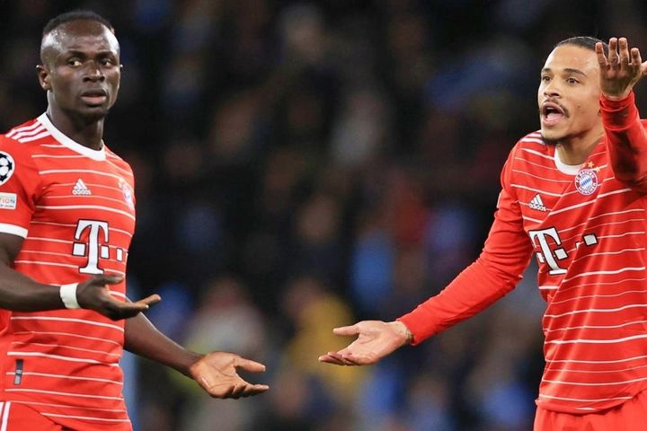 Sadio Mane đấm đồng đội chảy máu sau trận thua Man City