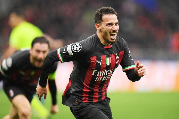 Kết quả Cúp C1: Thắng Napoli 1 bàn, AC Milan nắm lợi thế mong manh