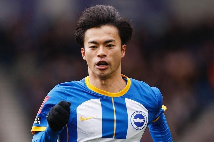 Kaoru Mitoma tăng giá