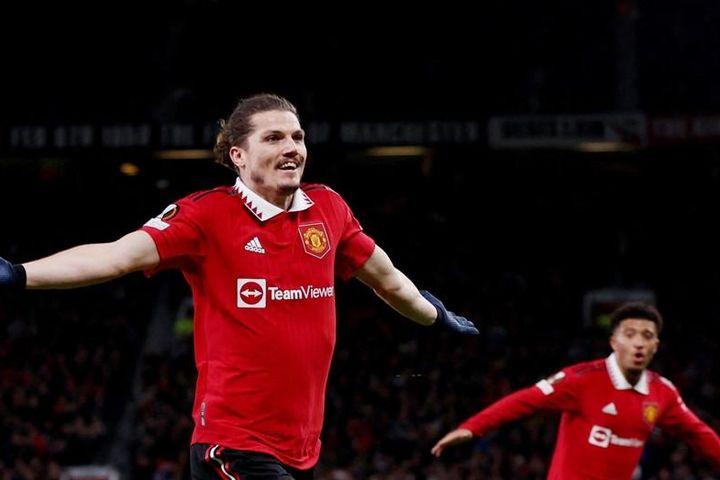 Kết quả bóng đá hôm nay 14/4: MU tuột chiến thắng trước Sevilla