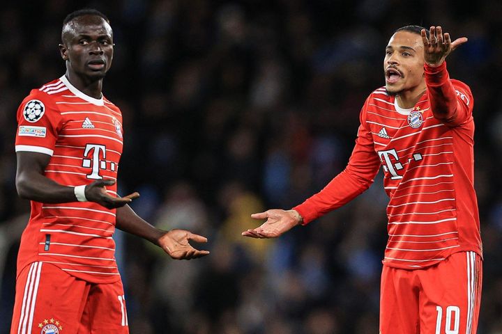 Sadio Mane bị Bayern treo giò vì đấm đồng đội chảy máu miệng