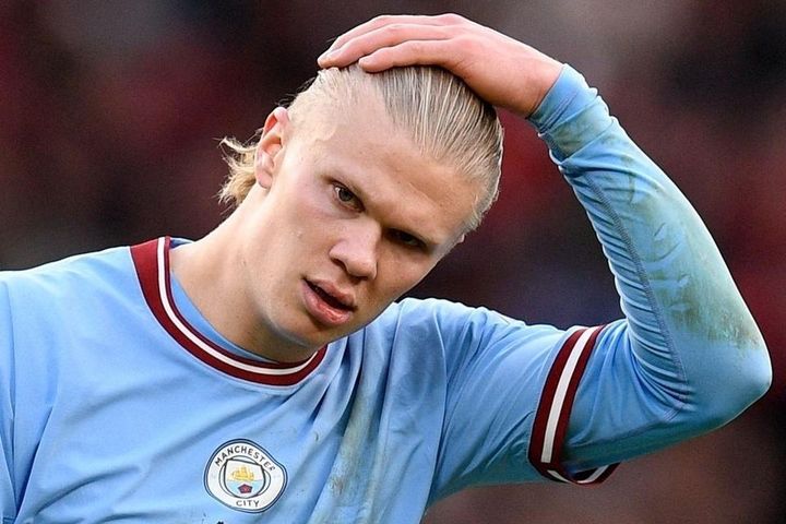 Cassano: Haaland không biết chơi bóng