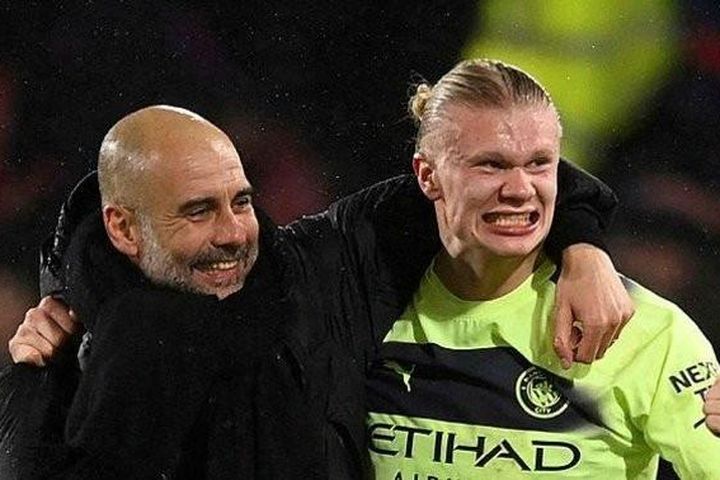 Pep Guardiola 'theo dõi' Haaland 24/24, Ten Hag chột dạ các sao MU