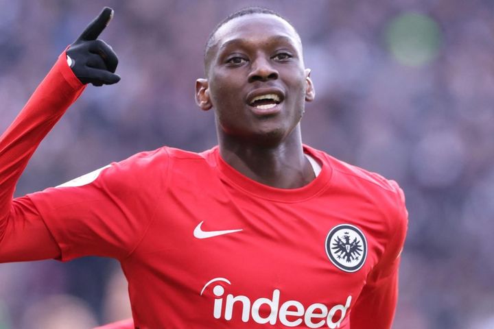 Kolo Muani chê MU, muốn đến Bayern Munich