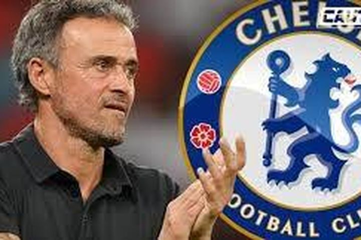 HLV Luis Enrique thất vọng Chelsea, phỏng vấn xong rồi... bỏ lửng