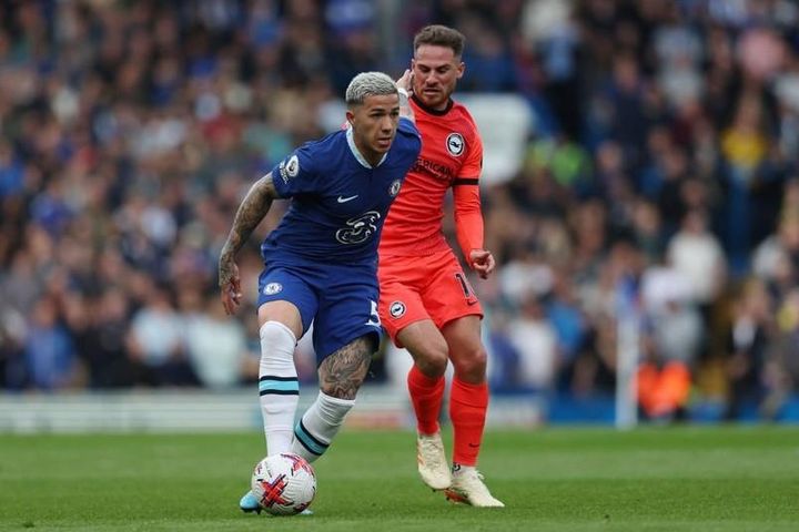 Chelsea vẫn chưa chắc trụ hạng