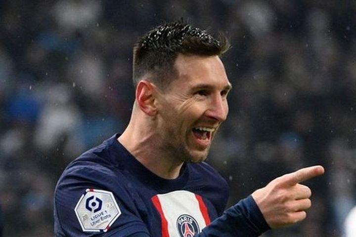 Barca chiêu mộ tiền vệ Man City, chuẩn bị đón Messi