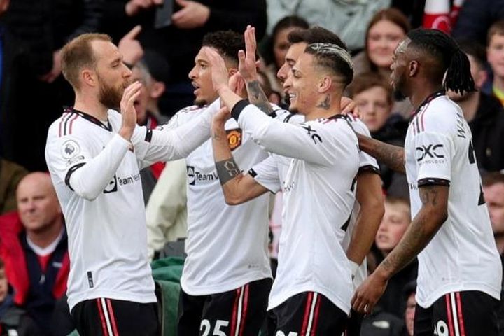 Đánh bại Nottingham, Man United lấy vị trí thứ 3 từ tay Newcastle