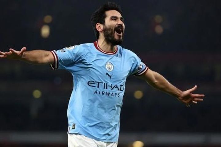 Barcelona chuẩn bị chiêu mộ ngôi sao của Man City
