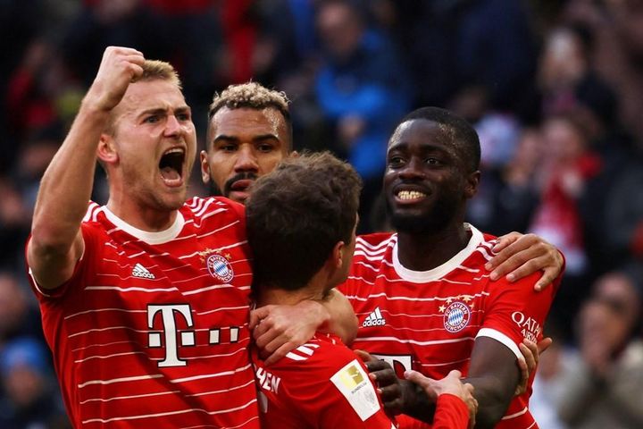 Bảng xếp hạng Bundesliga 2022-23 vòng 28: Nóng bỏng ngôi đầu